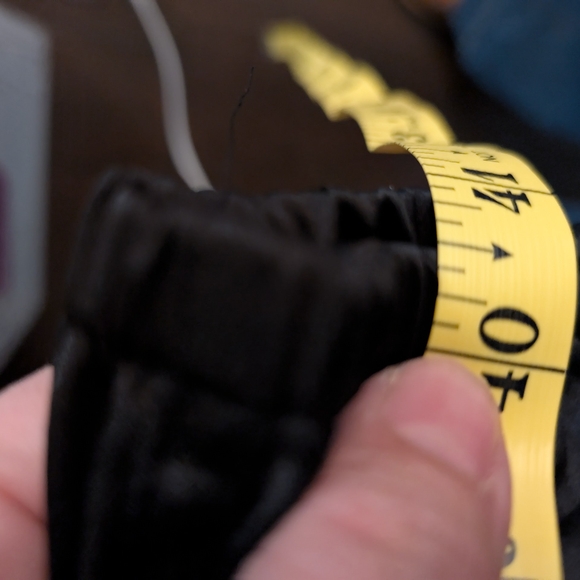 Women's Black Cargo Pants - Picture 6 of 15